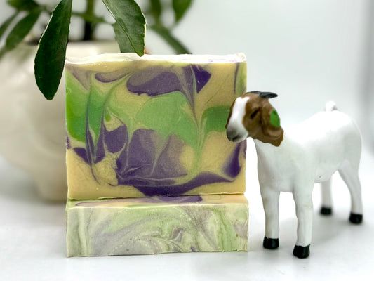 LAVENDER & SAGE - GOAT MILK